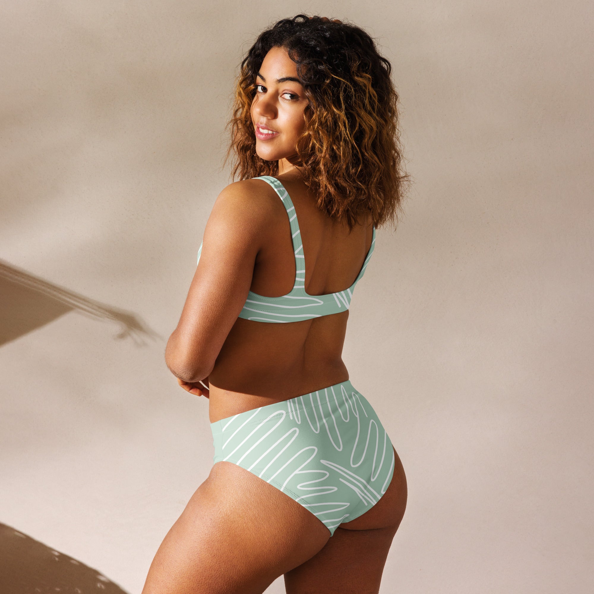 Surf-Inspired Bikini Set – Mint Wave